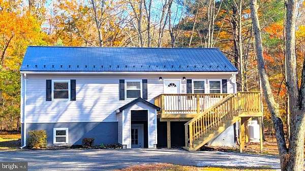 10 Acres of Land with Home for Sale in Aspers, Pennsylvania