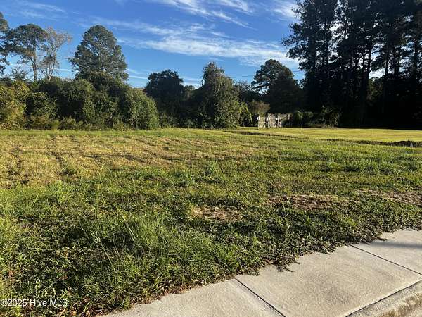 0.25 Acres of Residential Land for Sale in Washington, North Carolina