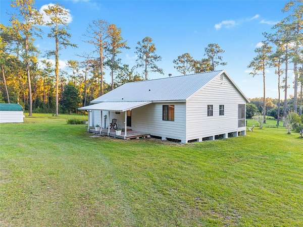 5 Acres of Residential Land with Home for Sale in Alachua, Florida