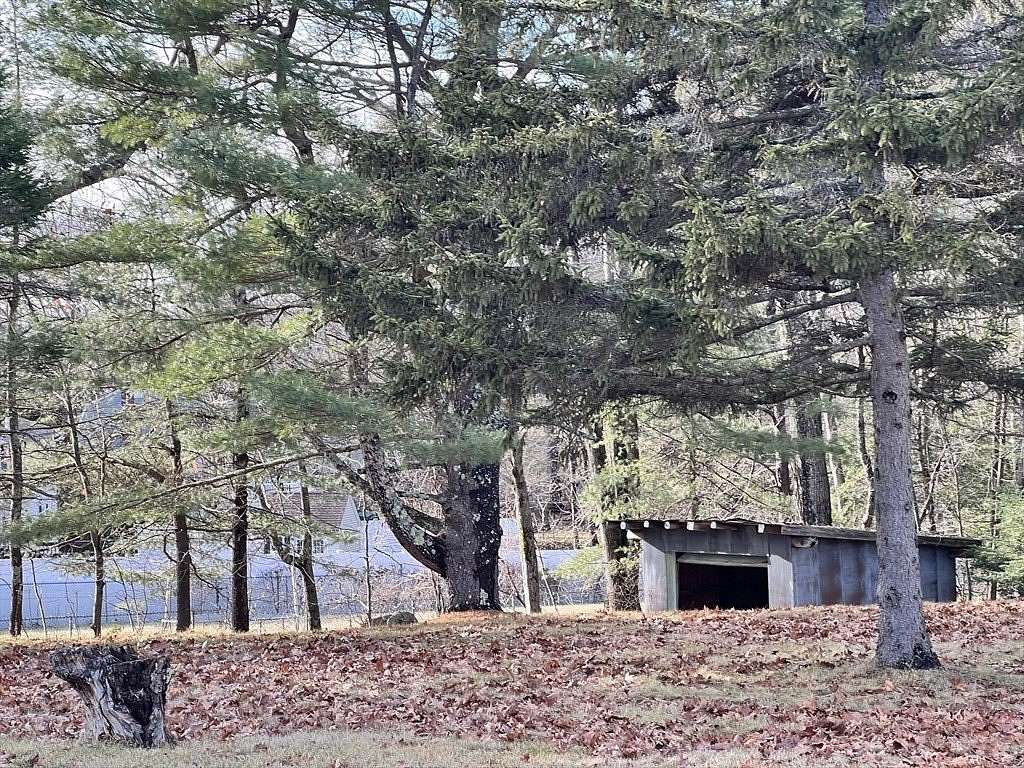 1 Acre of Residential Land for Sale in Westminster, Massachusetts