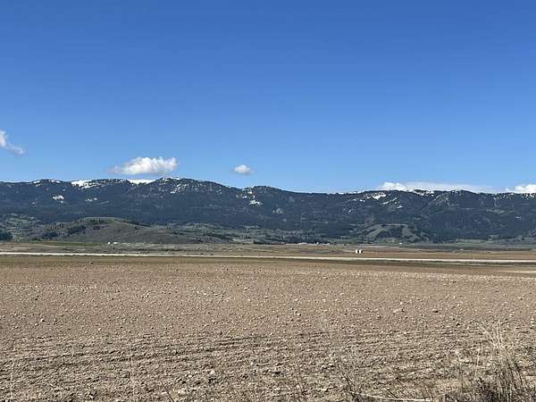 5 Acres of Residential Land for Sale in Soda Springs, Idaho