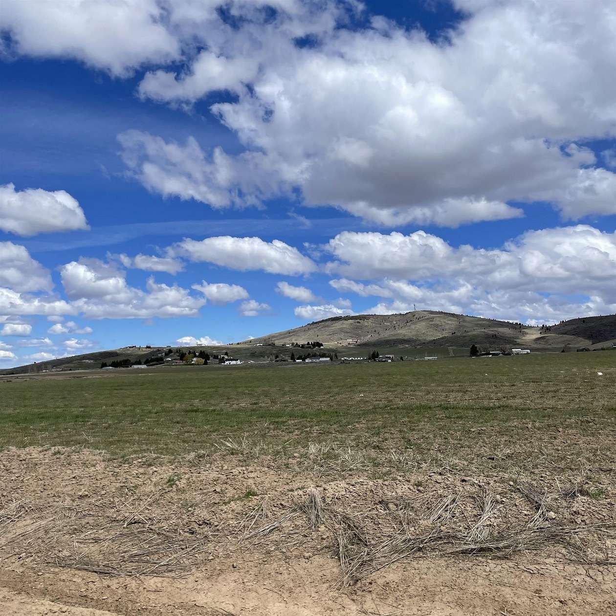 5 Acres of Residential Land for Sale in Soda Springs, Idaho