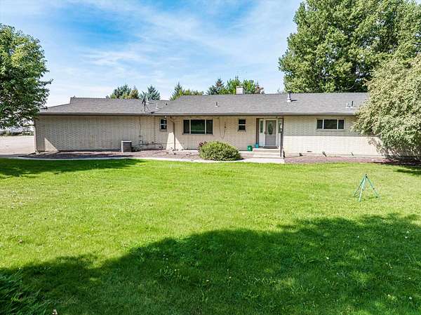 6.2 Acres of Residential Land with Home for Sale in Pocatello, Idaho