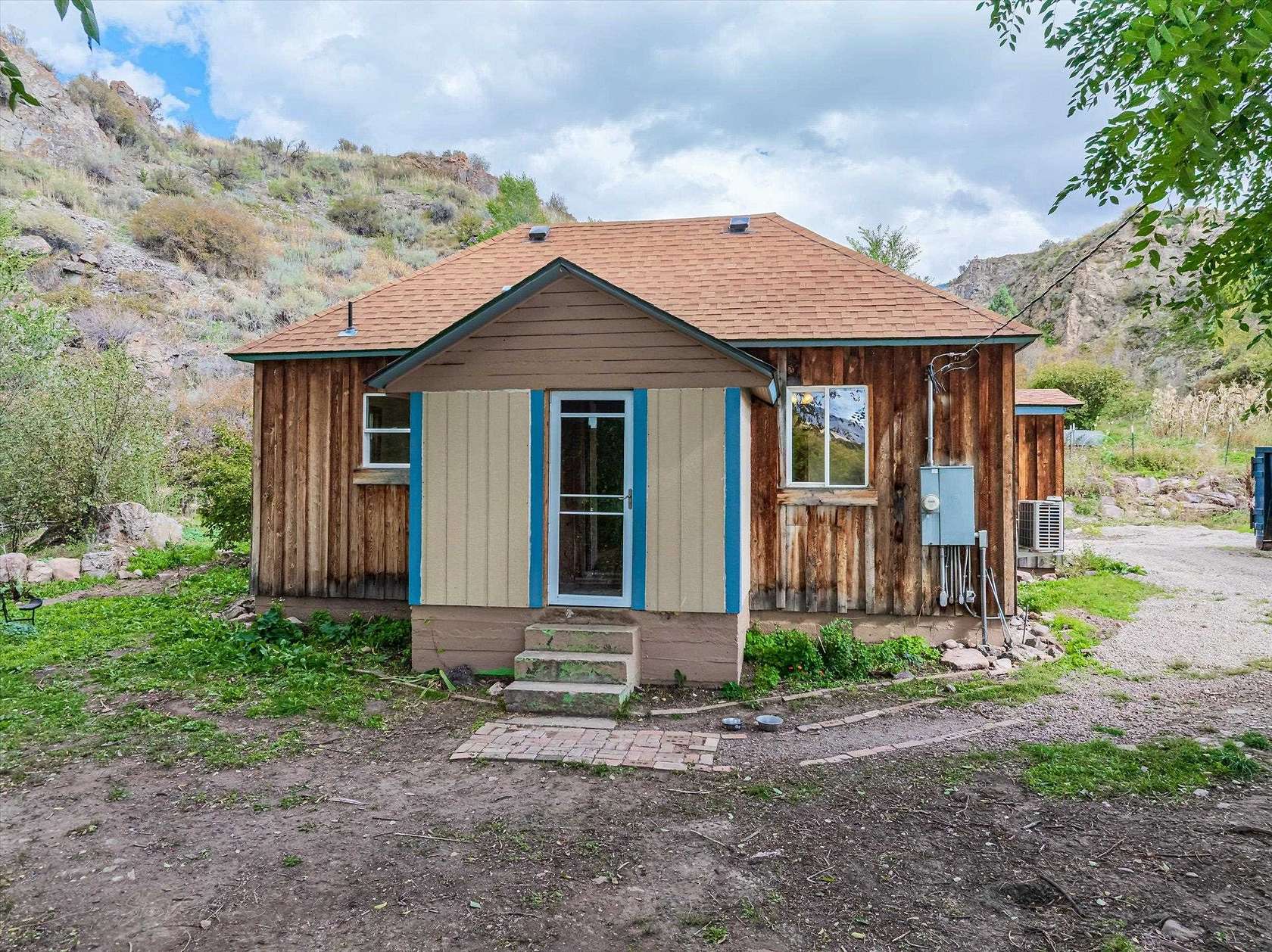 5 Acres of Residential Land with Home for Sale in Inkom, Idaho