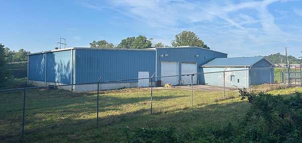 6 Acres of Improved Commercial Land for Sale in London, Kentucky