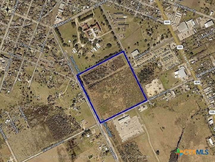 40.7 Acres of Commercial Land for Sale in Victoria, Texas