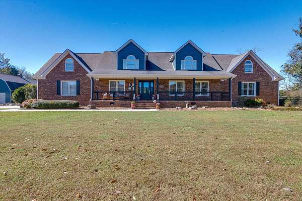 3.73 Acres of Residential Land with Home for Sale in Ooltewah, Tennessee