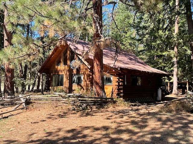 160 Acres of Recreational Land with Home for Sale in Enterprise, Oregon