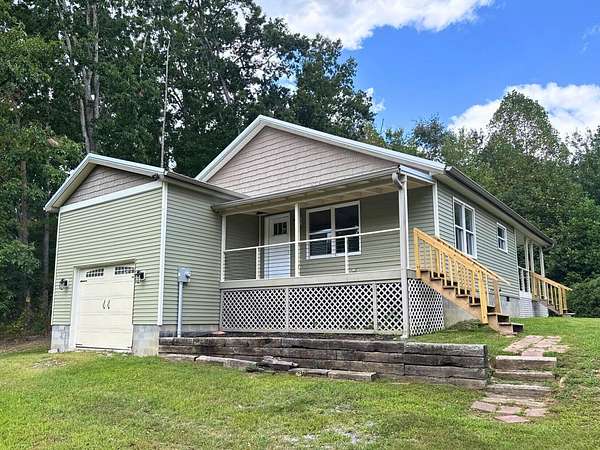 2 Acres of Residential Land with Home for Sale in Wallingford, Kentucky