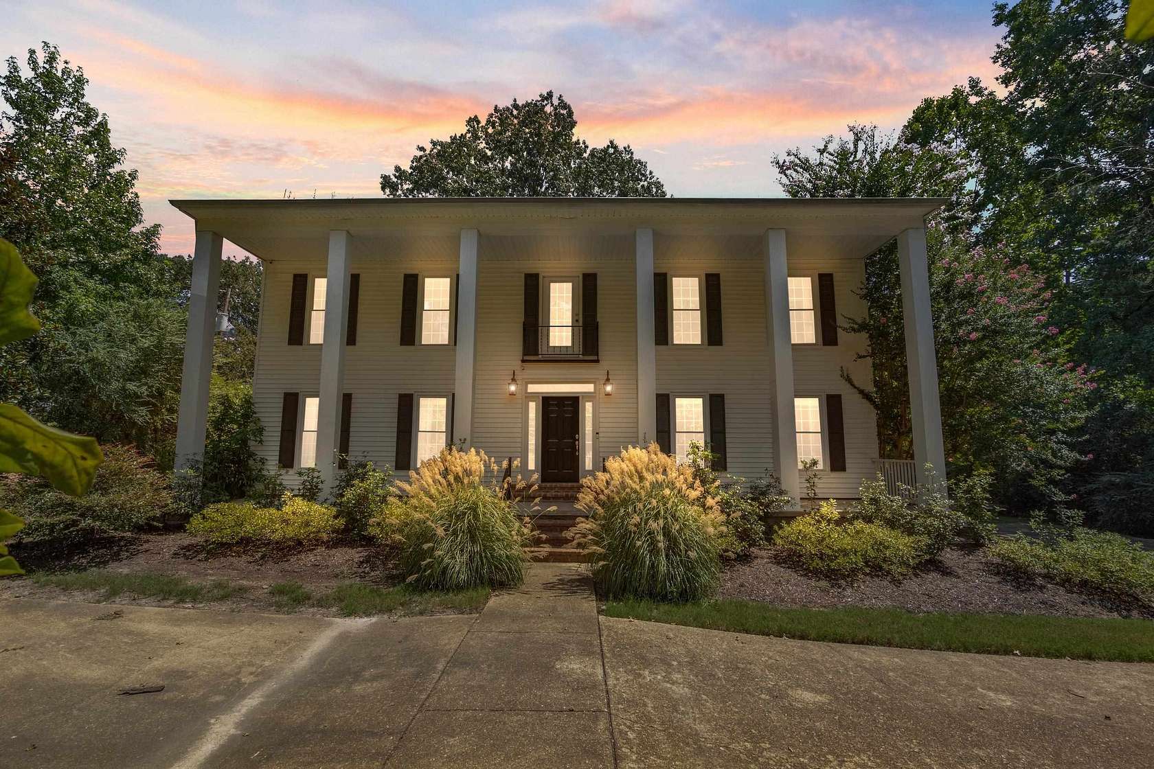 1.7 Acres of Residential Land with Home for Sale in Piperton, Tennessee