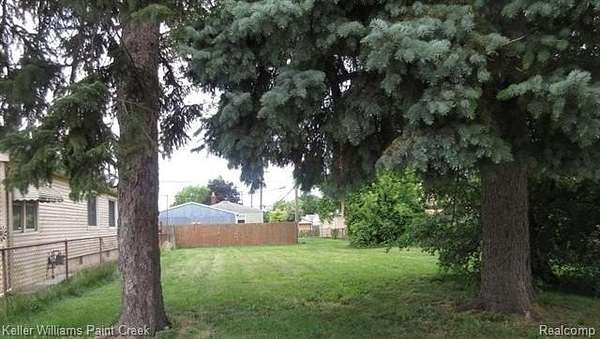 0.07 Acres of Residential Land for Sale in Ecorse, Michigan