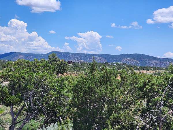 2.5 Acres of Residential Land for Sale in Santa Fe, New Mexico