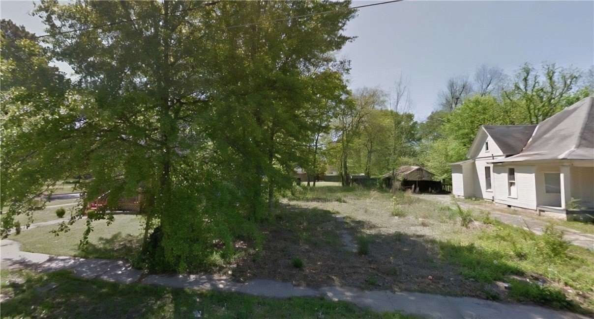 0.12 Acres of Residential Land for Sale in Pine Bluff, Arkansas