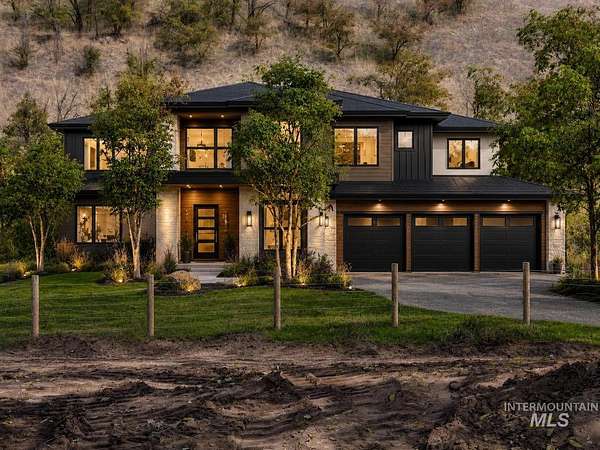 11.3 Acres of Land for Sale in Boise, Idaho