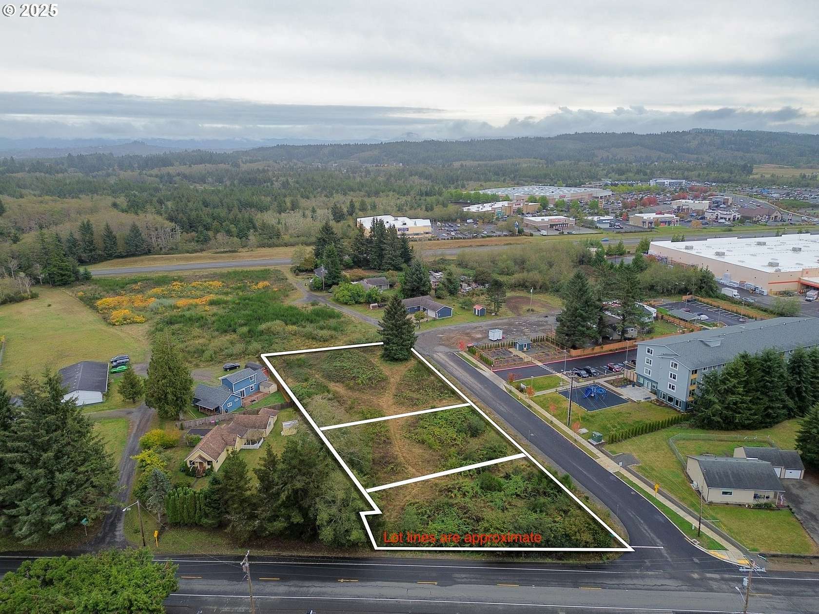 0.86 Acres of Commercial Land for Sale in Warrenton, Oregon