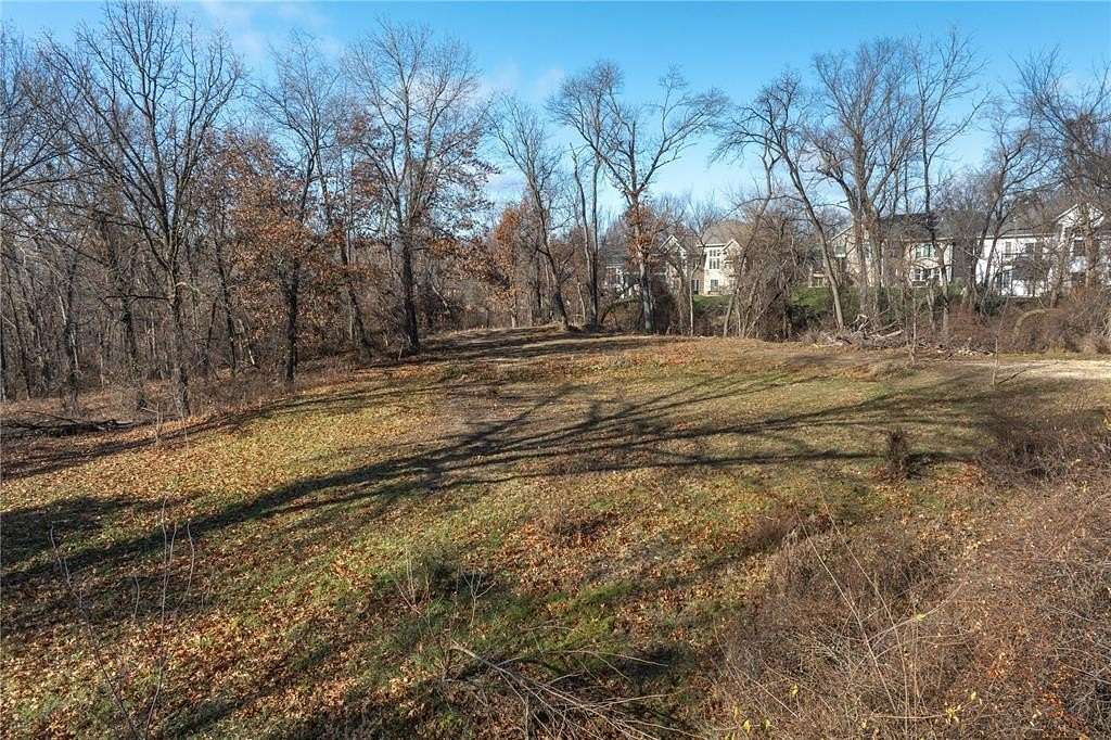 1.17 Acres of Residential Land for Sale in Cedar Rapids, Iowa
