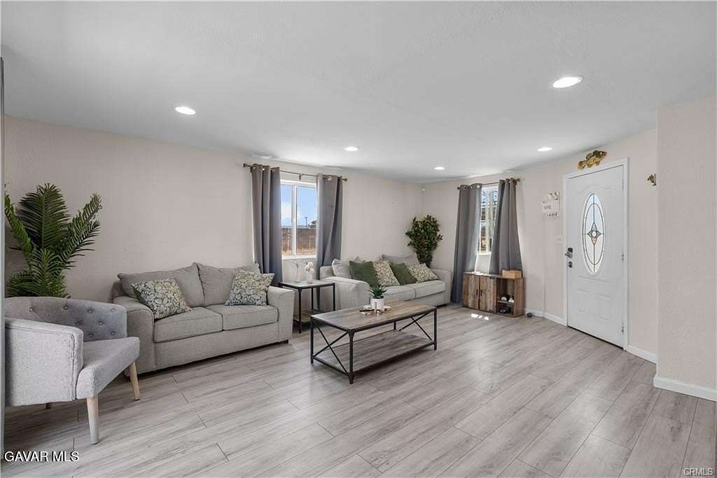 4.7 Acres of Residential Land with Home for Sale in Lancaster, California