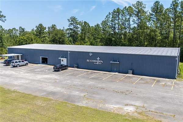 3.87 Acres of Improved Commercial Land for Sale in Waycross, Georgia