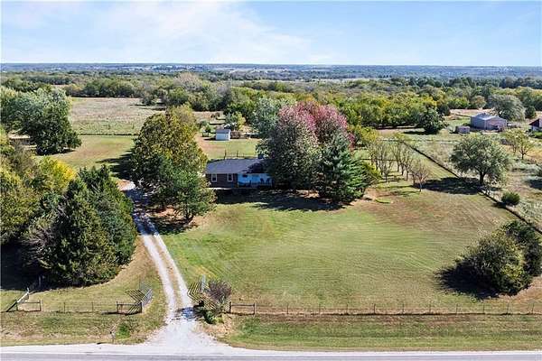9.77 Acres of Residential Land with Home for Sale in Paola, Kansas