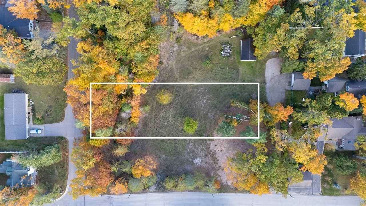 0.43 Acres of Residential Land for Sale in Harbor Springs, Michigan