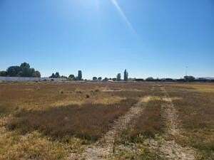 19.1 Acres of Commercial Land for Sale in Klamath Falls, Oregon