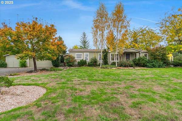 0.84 Acres of Residential Land for Sale in Newberg, Oregon