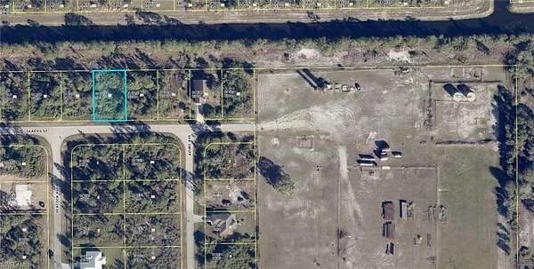 0.25 Acres of Residential Land for Sale in Lehigh Acres, Florida
