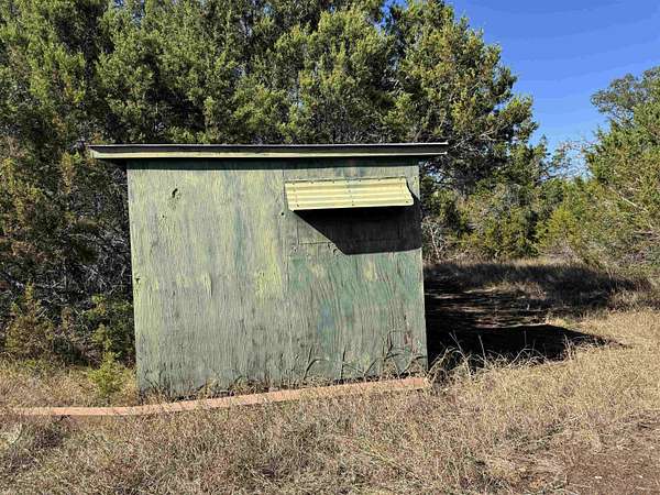 12 Acres of Land for Sale in Bertram, Texas