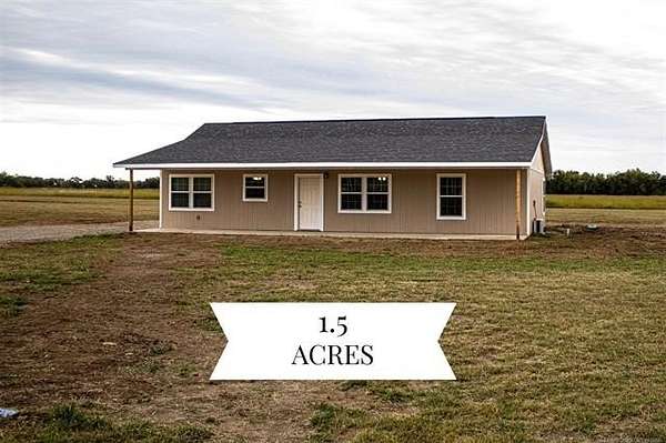 1.5 Acres of Residential Land with Home for Sale in Milburn, Oklahoma