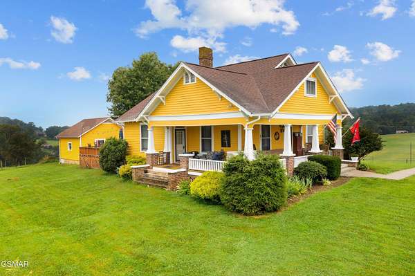 1.65 Acres of Residential Land with Home for Sale in Dandridge, Tennessee