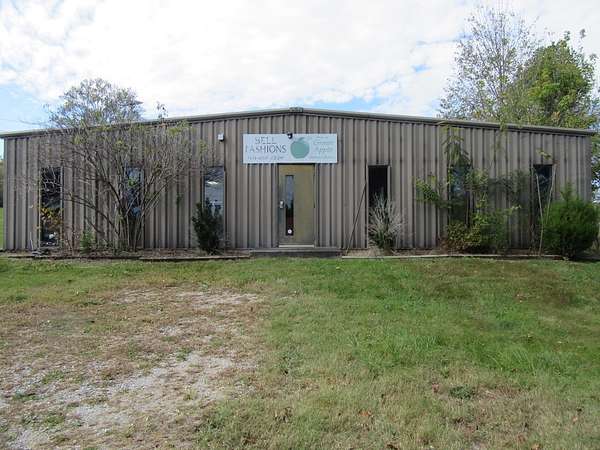 2 Acres of Improved Commercial Land for Sale in Doyle, Tennessee