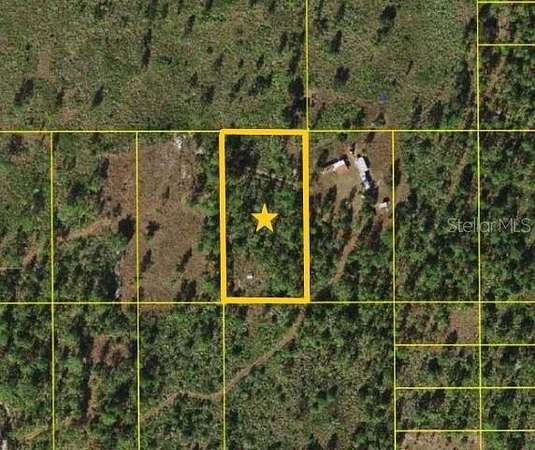 1.25 Acres of Land for Sale in St. Cloud, Florida