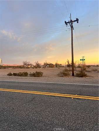 20 Acres of Land for Sale in Vidal, California