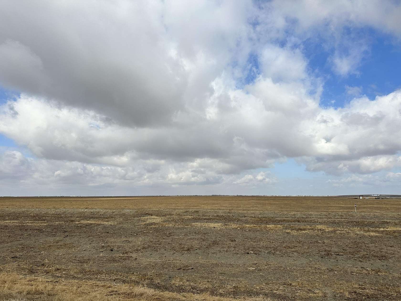 40 Acres of Land for Sale in Alpaugh, California