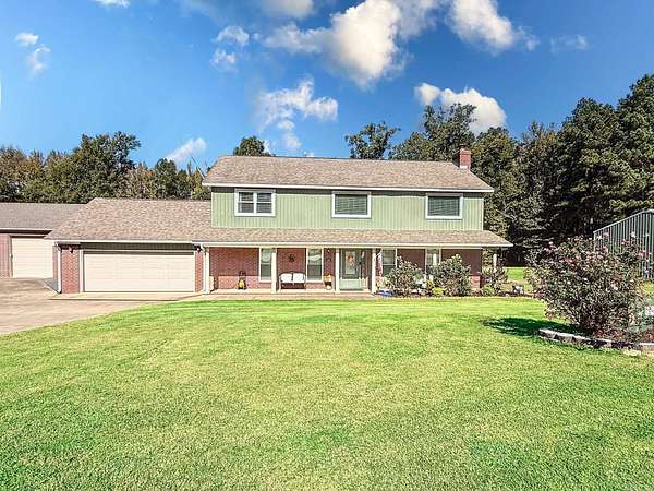 3 Acres of Residential Land with Home for Sale in Cabot, Arkansas