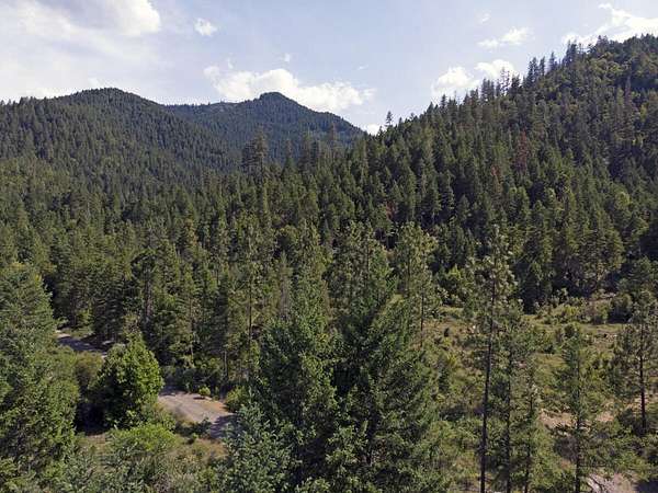 160 Acres of Recreational Land & Farm for Sale in Jacksonville, Oregon