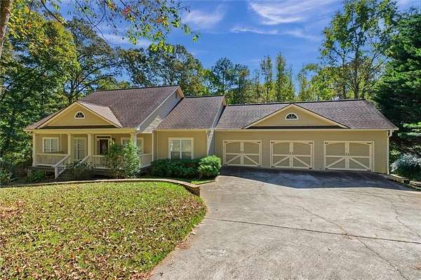 3 Acres of Residential Land with Home for Sale in Winston, Georgia