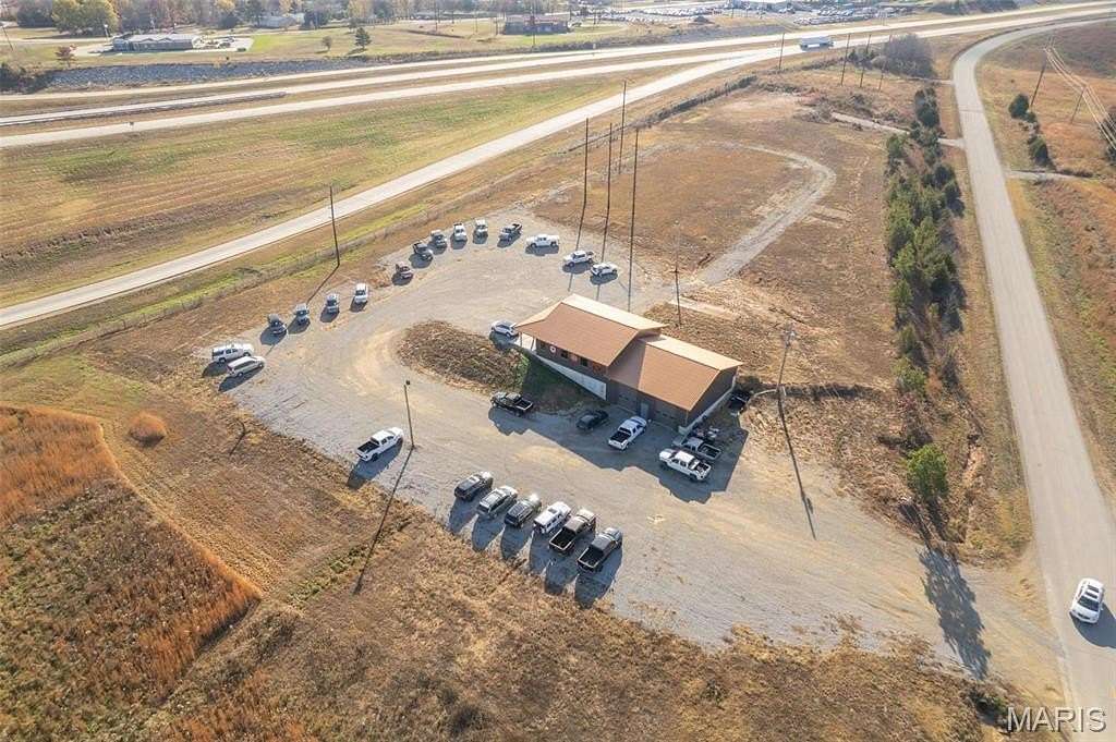 3.82 Acres of Improved Commercial Land for Sale in Poplar Bluff, Missouri