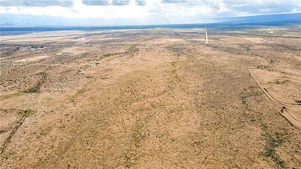 20 Acres of Recreational Land for Sale in Golden Valley, Arizona