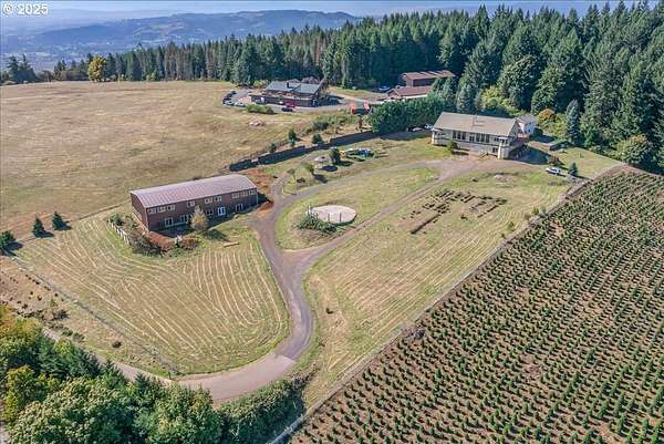 5.72 Acres of Land with Home for Sale in Newberg, Oregon