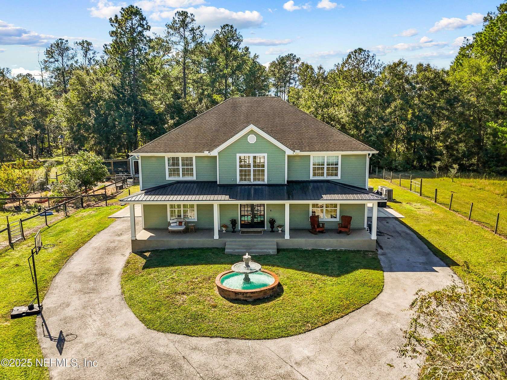 10.3 Acres of Land with Home for Sale in Melrose, Florida