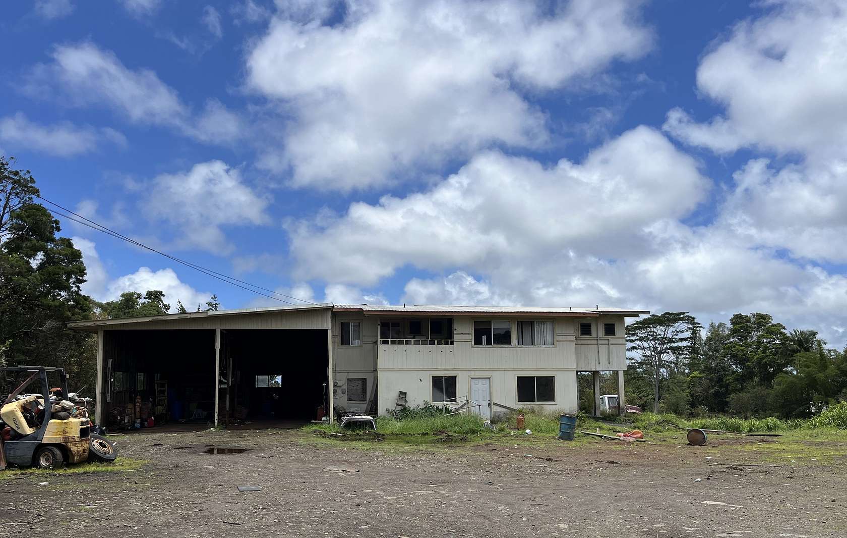 3 Acres of Land with Home for Sale in Mountain View, Hawaii