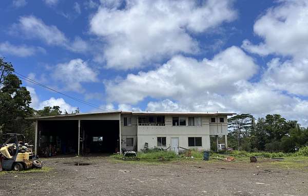3 Acres of Land with Home for Sale in Mountain View, Hawaii