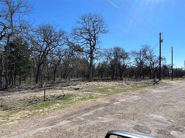 1 Acre of Residential Land for Sale in Rockdale, Texas