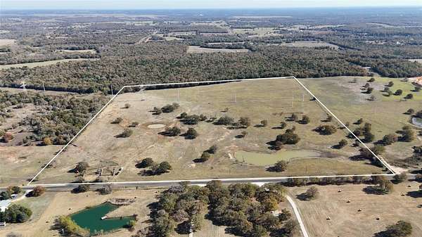 50 Acres of Agricultural Land for Sale in Thrall, Texas