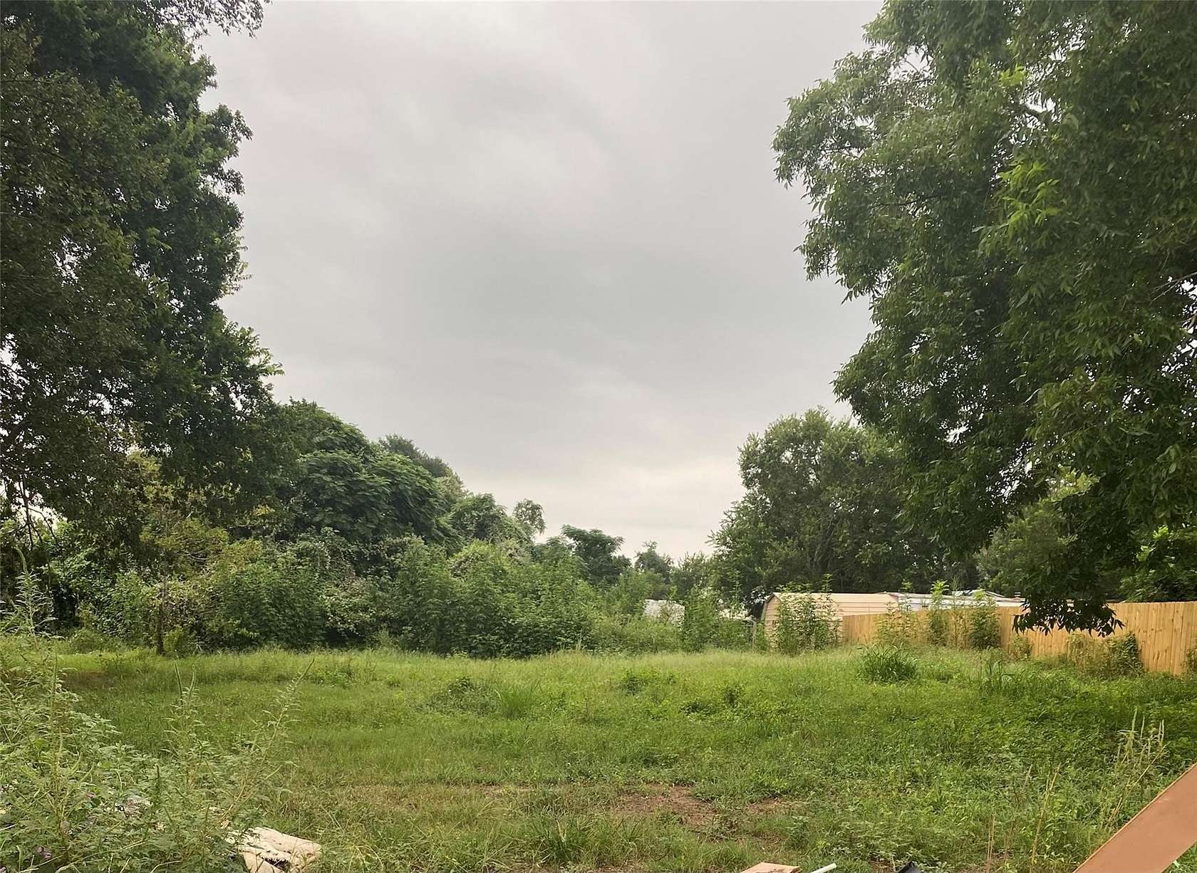 0.5 Acres of Residential Land for Sale in Smithville, Texas