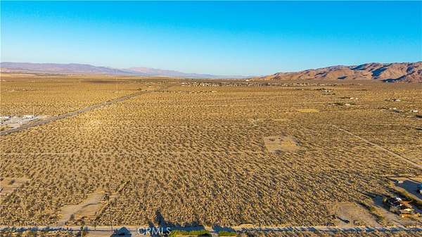 1.25 Acres of Residential Land for Sale in Twentynine Palms, California