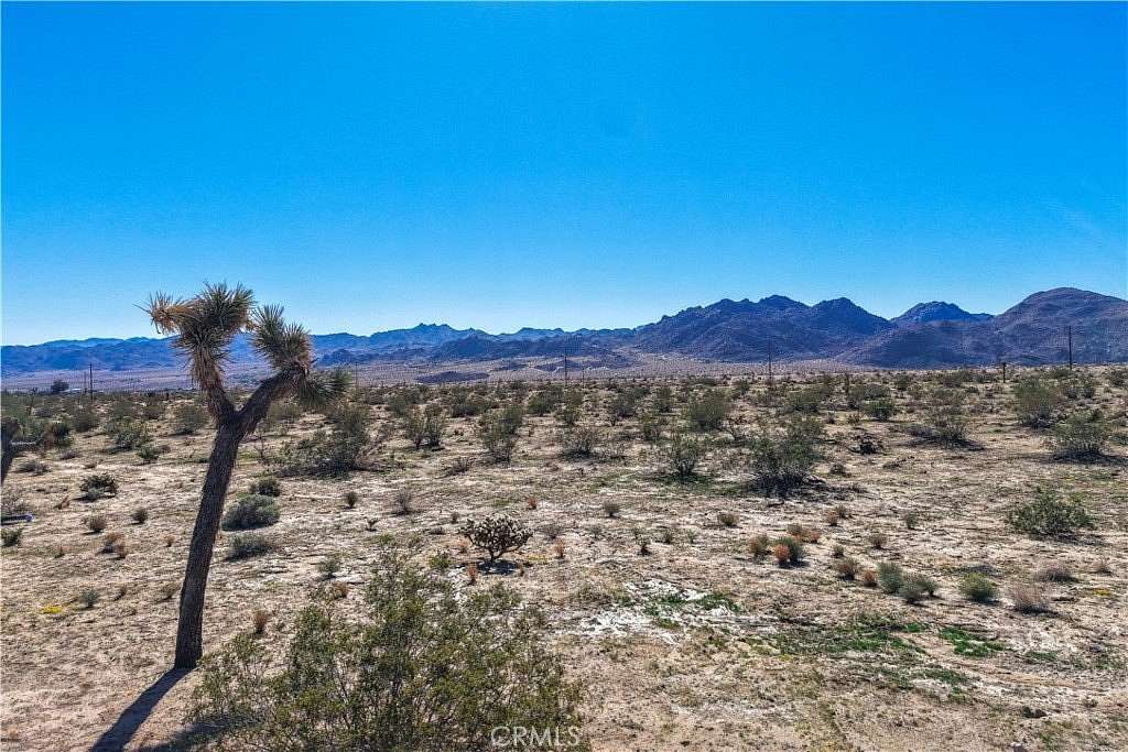 0.41 Acres of Residential Land for Sale in Joshua Tree, California