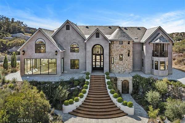 15.6 Acres of Land with Home for Sale in Murrieta, California