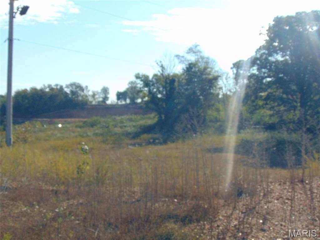 1.5 Acres of Commercial Land for Sale in Doniphan, Missouri